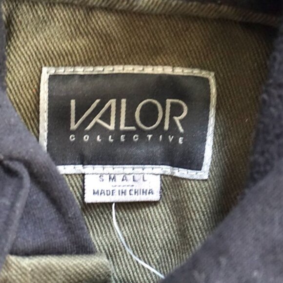 Valor Men's Olive Hooded Button-Up Jacket Shirt – Size S - Picture 2 of 6
